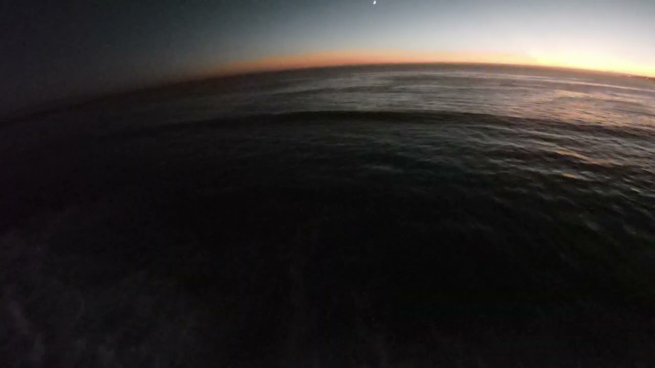😮At the beach, Santa Cruz, California🥵#beach #surfing