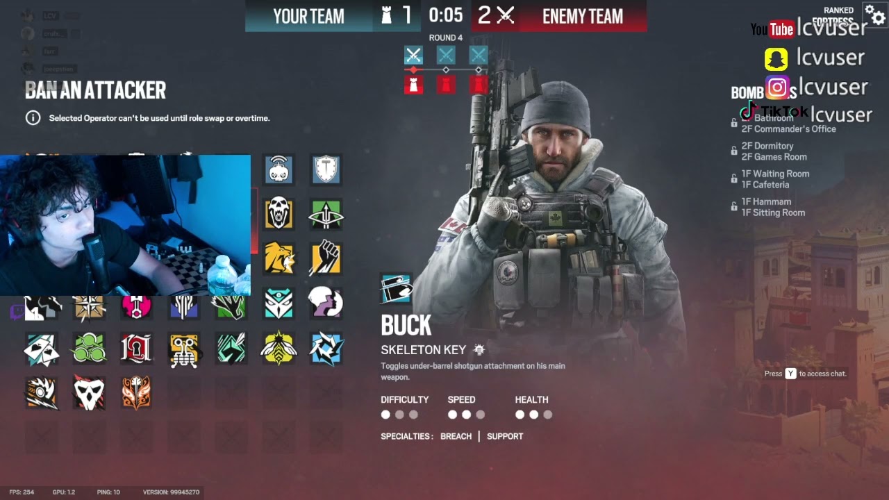 yoooooo tune in to the stream