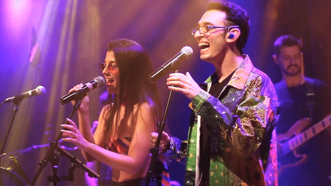 גלית וארתור - מאשאפ להיטי תשע