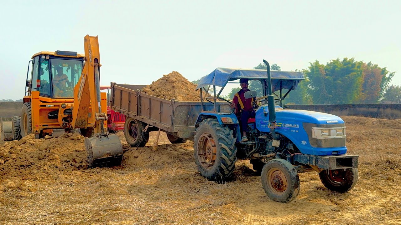 My Driver's Eating Food And Loading Soil JCB 3Dx Plus Sonalika Mahindra Swaraj l JCB tractor Working