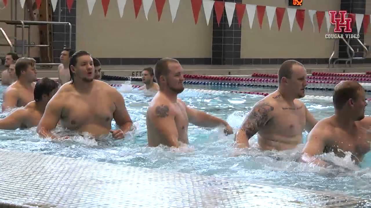 Houston Football: Pool Workouts