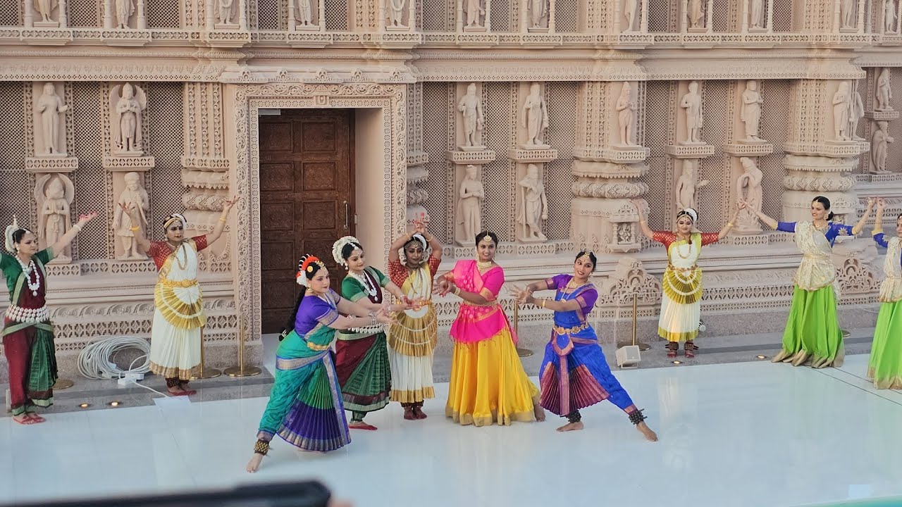 #bapsabudhabi # patotsav 25 #manglacharan #classical dance