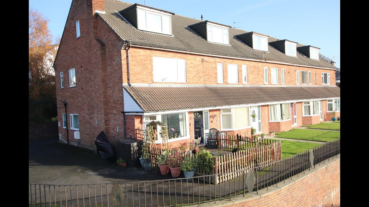Moseley Wood Drive, Cookridge