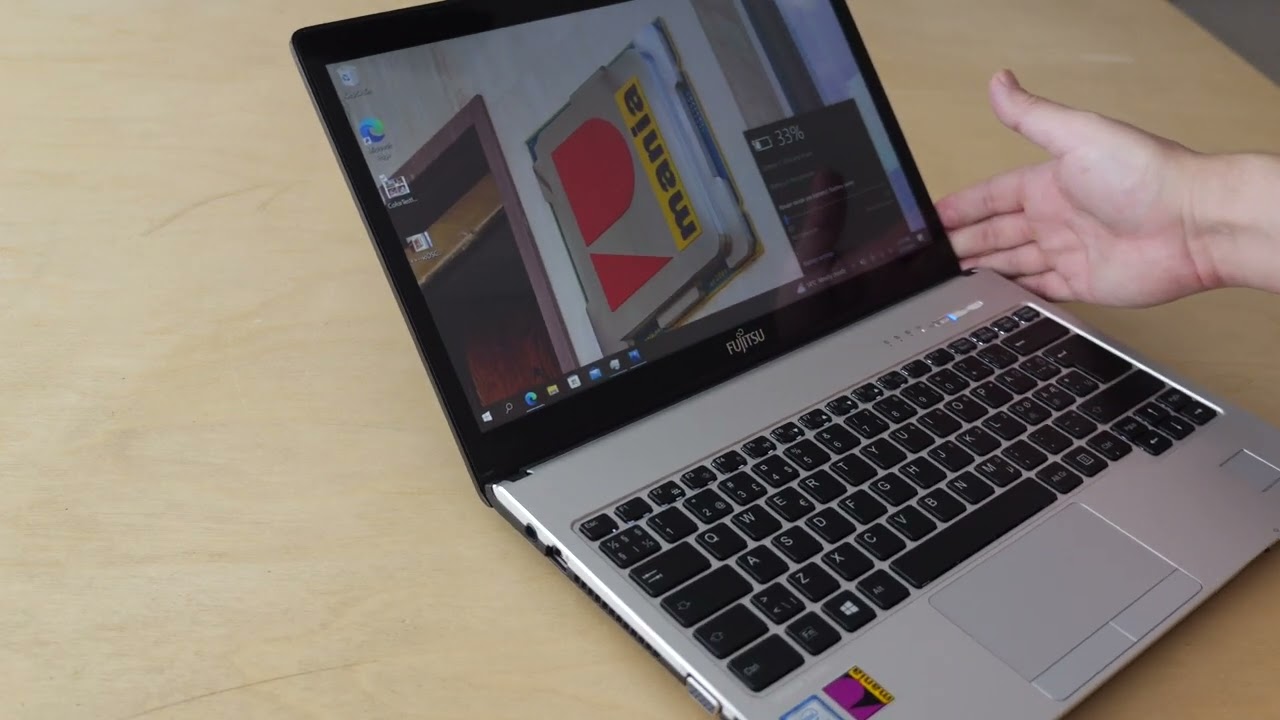 Ревю на Fujitsu LifeBook S936 - японският красавец с IGZO дисплей