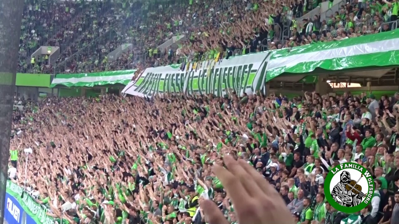 Relegations Hinspiel VfL Wolfsburg vs Eintracht Braunschweig