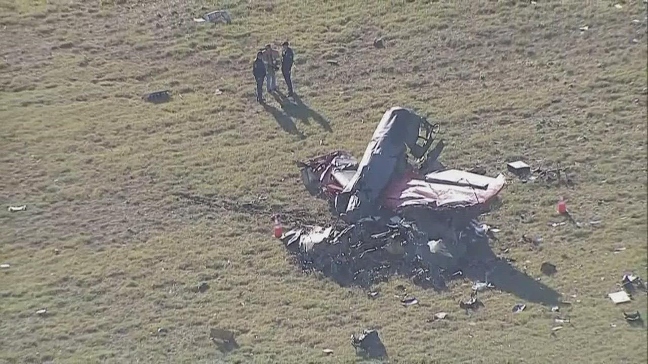 CHOPPER VIDEO: 2 planes crash mid-air at Dallas air show