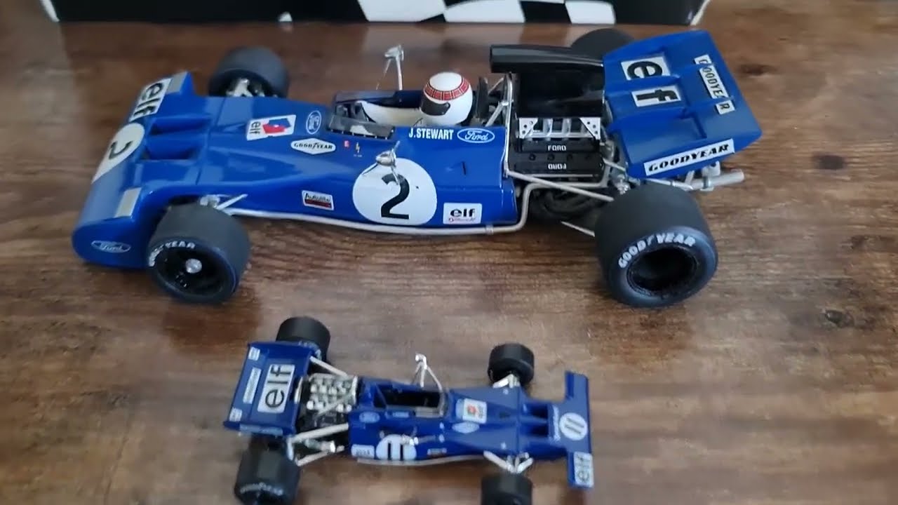 Sir Jackie Stewart - Tyrrell Ford 003 - Minichamps 1:18 🔵