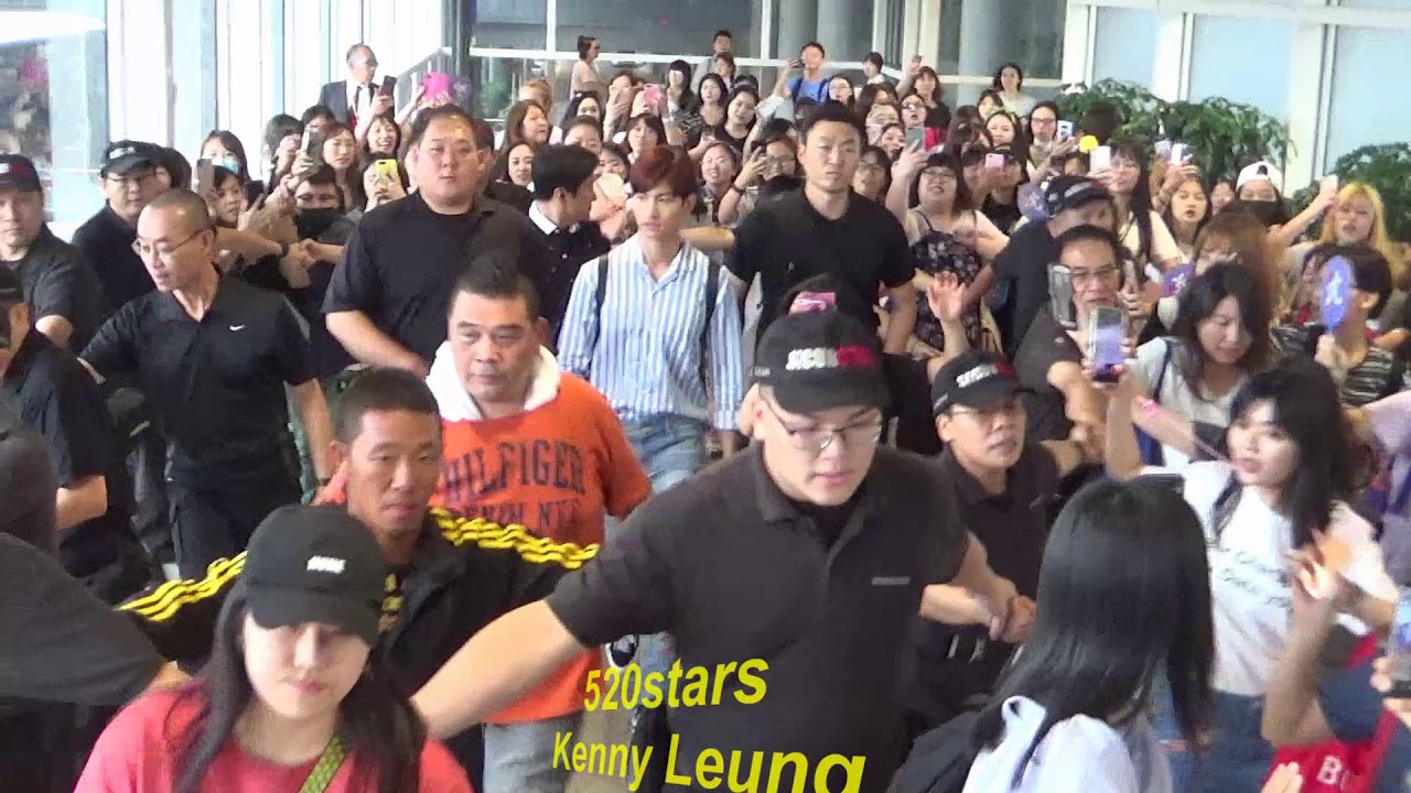 TVXQ! 東方神起(동방신기) - 沈昌珉Max Changmin(심창민) Hong Kong Airport Arrival 20180706