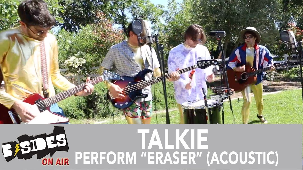 Talkie Performs 