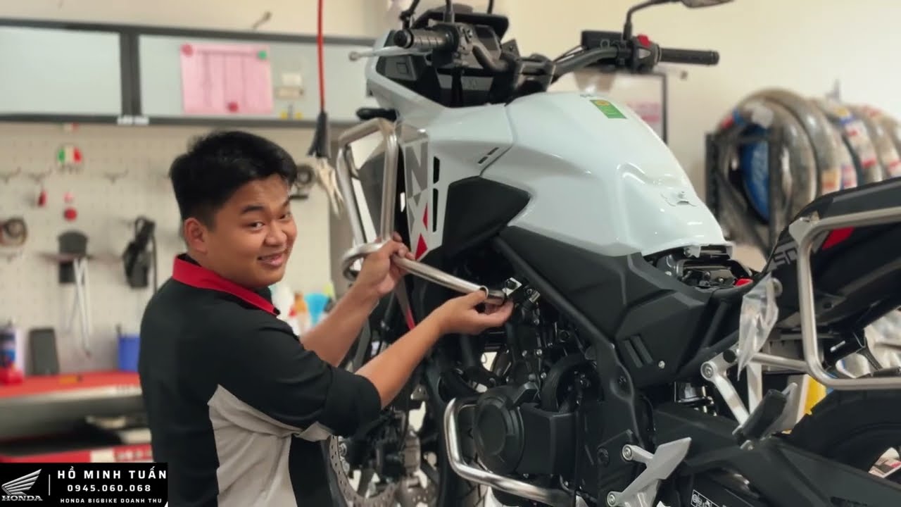 Honda NX500 màu trắng lên đồ đi tour | Bạn đồng hành tin cậy cho những chuyến đi dài