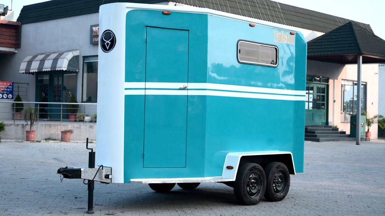 BULLSTON SINGLE HORSE TRAILER, MODEL LUX . Great for small breeders , very light weight.  700kg only