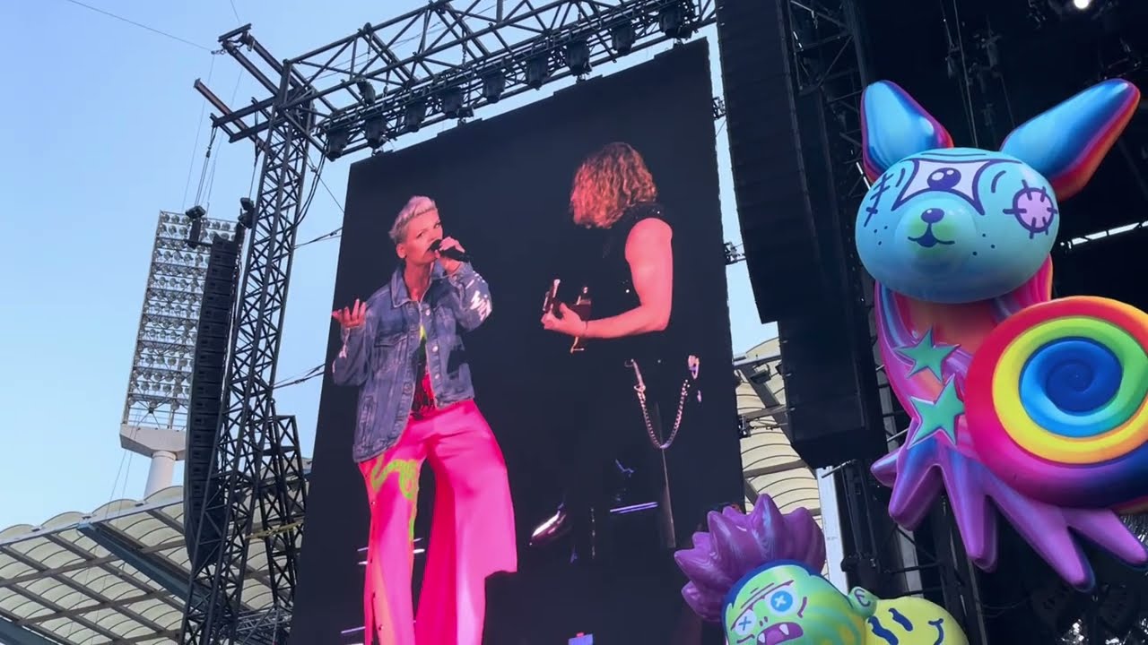 P!NK - Don't Let Me Get Me (Live in Brussels, Summer Carnival 2024) - 14/07/2024