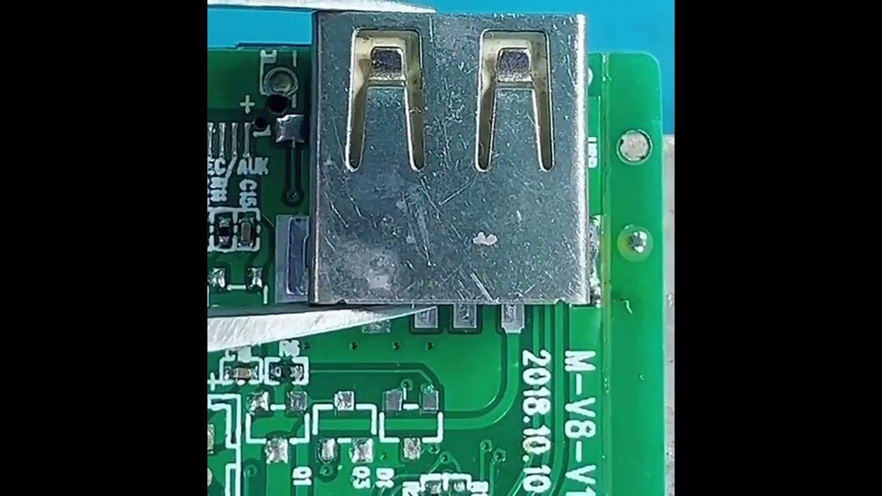 Soldering USB Port Hand soldering Techniques #JLCPCB #USB #SOLDERING
