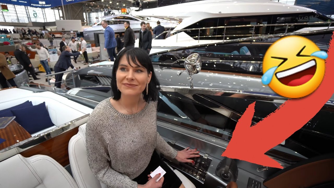 🤣 НИКОГДА не делайте этого на суперяхте! Riva Rivamare 2024 75 км/ч. XL Roomtour.
