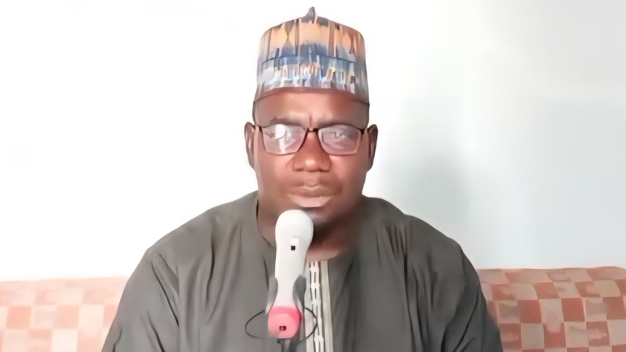 Fayyace Gaskiya Tsakani Shiriya Alkur'ani Da Shiriritan Wakilin £rna Yahaya Tàtsin£ Akan Batun. 
