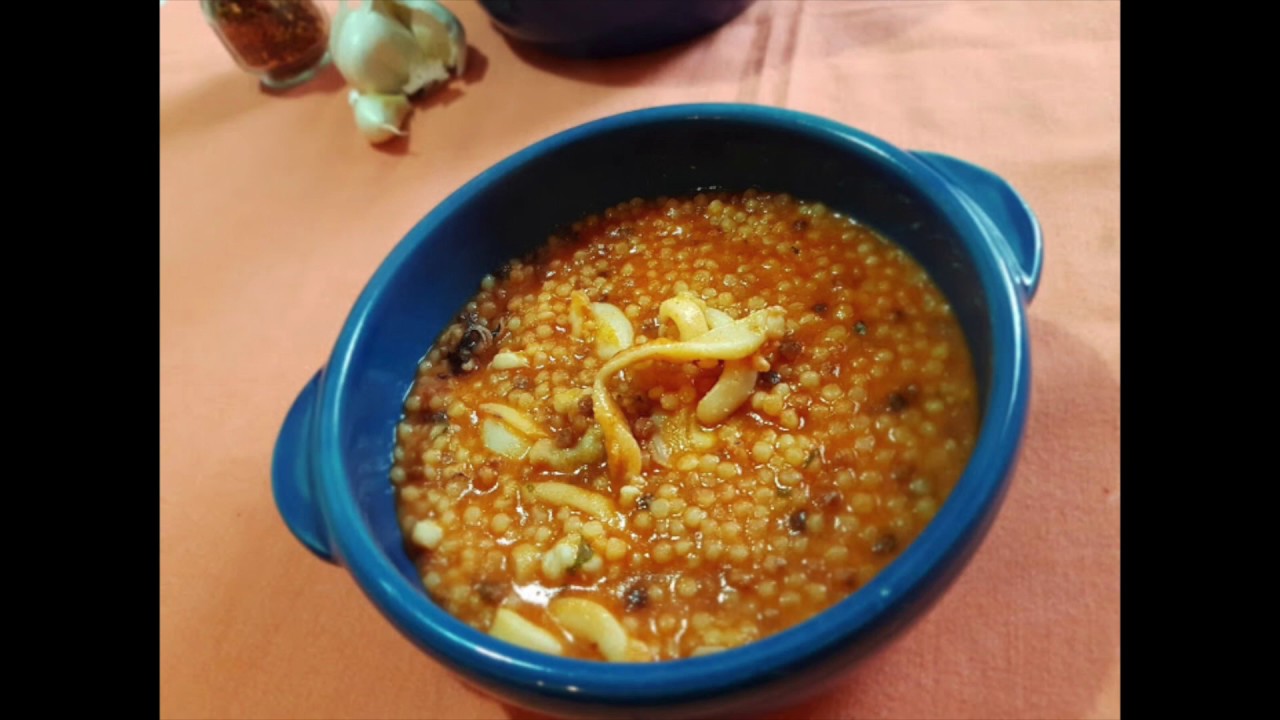 Fregola con sugo di seppioline