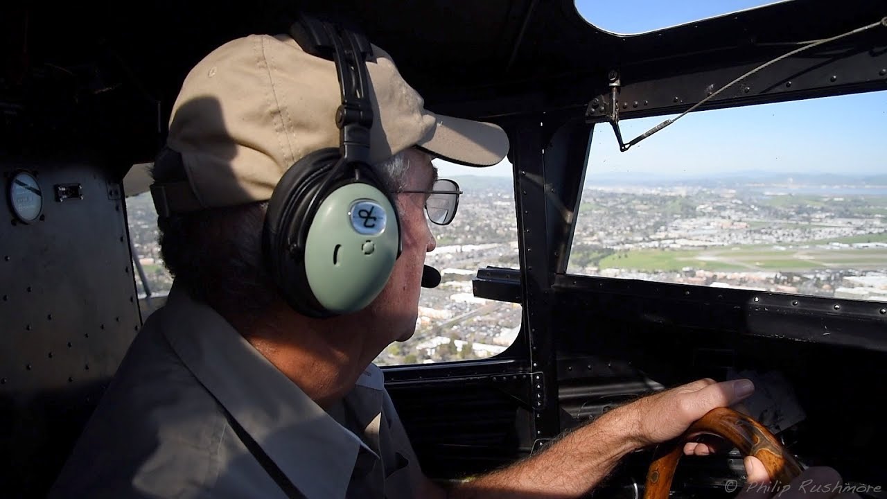 1928 Ford Trimotor Flight + Cockpit View and ATC!