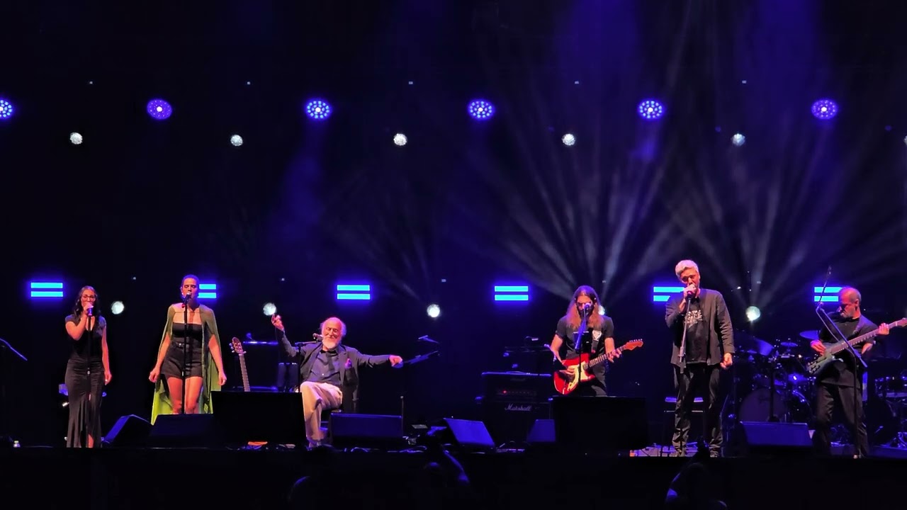 Δ. Σαββόπουλος & Α. Ιωαννίδης - Εμείς του ’60 οι Εκδρομείς (Rockwave Festival | 14/6/2025)