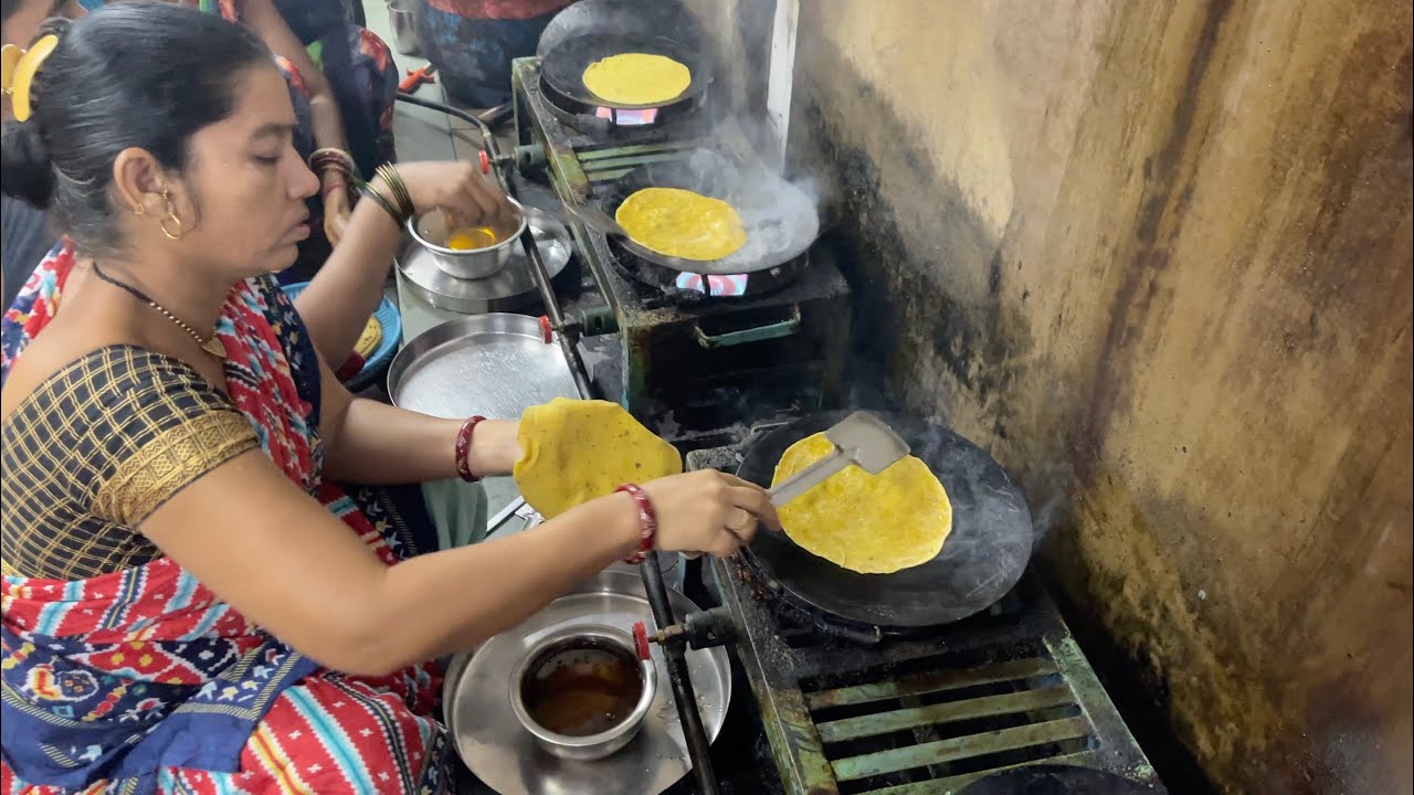 Successful Thepla Business Run by all Women | Indian Street Food