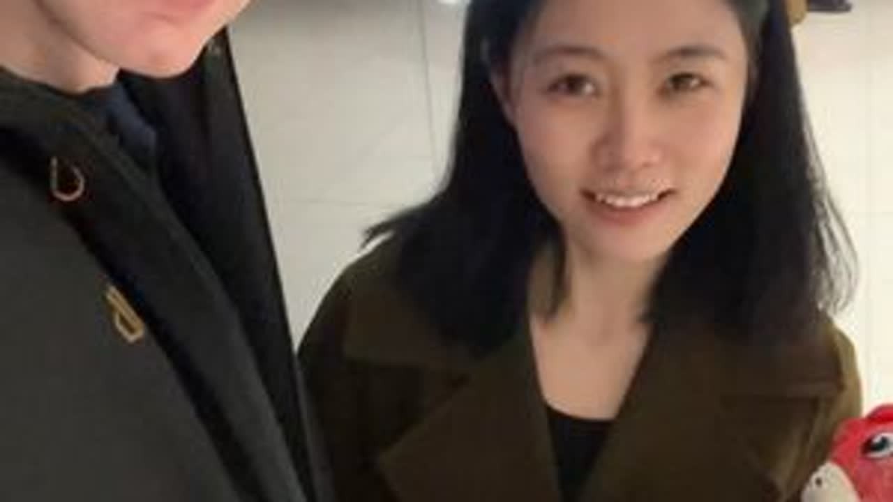 结婚7年，爸妈和公婆从未见面！ #跨国婚姻 #亲子 #萌娃 #安居客#买房租房上安居客聊聊省大钱