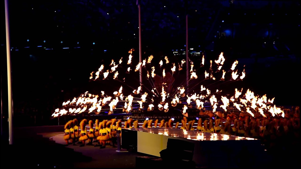 London 2012 olympic flame extinguished
