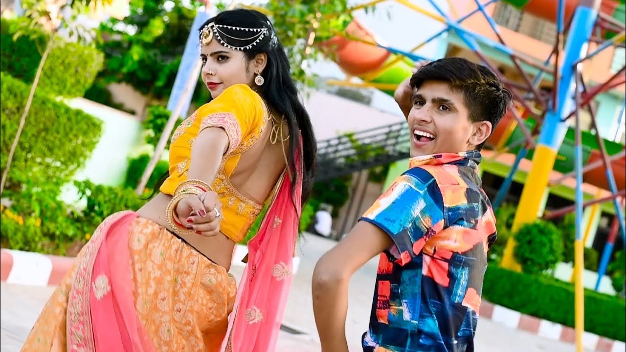 धीरे धीरे गाड़ी चलनदे देवरिया।।नई धुन का रसिया।।Sonu Shekhawati Dance।।New rasiya 2021।।Rasiya song