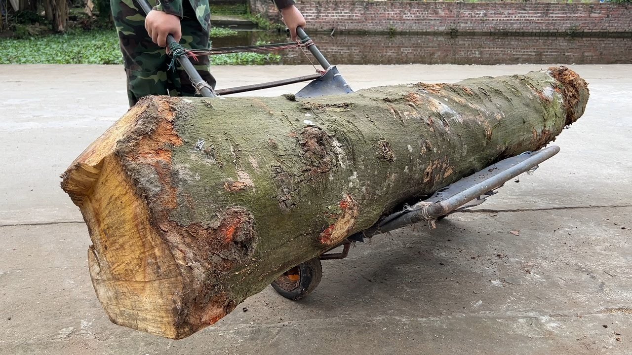 Amazing Wood Recycling Project - Crazy Idea For A Thousand Dollar Table Made From Rotten Wood