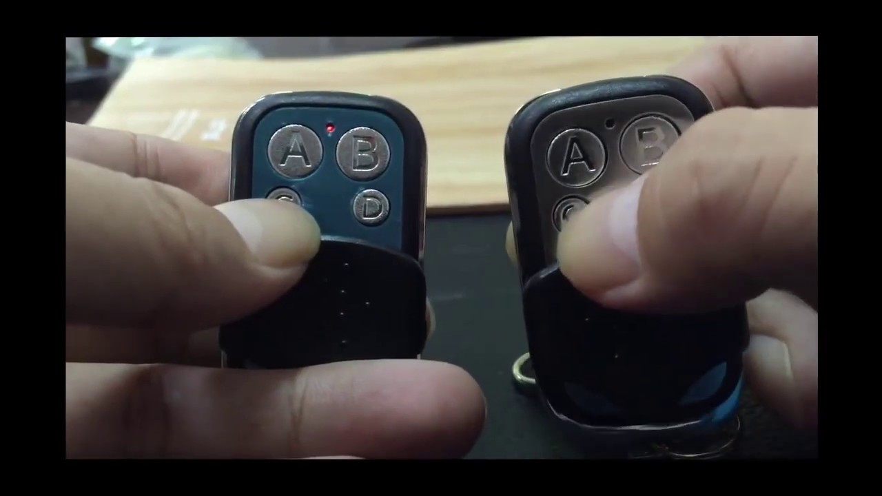 433MHz Universal Cloning Door Remote Control Key Compatible with Garage Door Openers