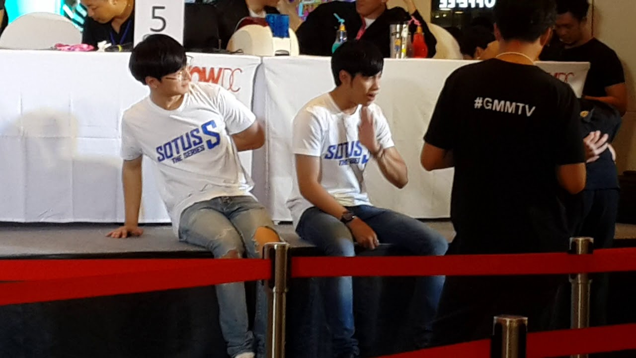 หยอกกัน...น่ารักจัง...รักหลอกจึงหยอกเล่น...ช่ายม่ายยยย#คริสพีรวัส #สิงโตปราชญา #ทีมพีรญา #sotusS