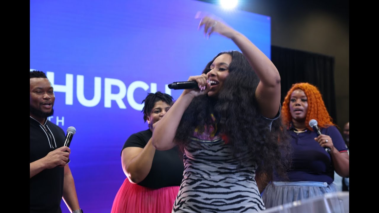 🔥 JaNae Jones & Antwuan Cooks Set The Church On FIRE! Spirit And Truth!