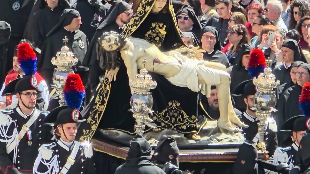 Molfetta Processione della Pietà Pasqua 2025.04.19 (2)