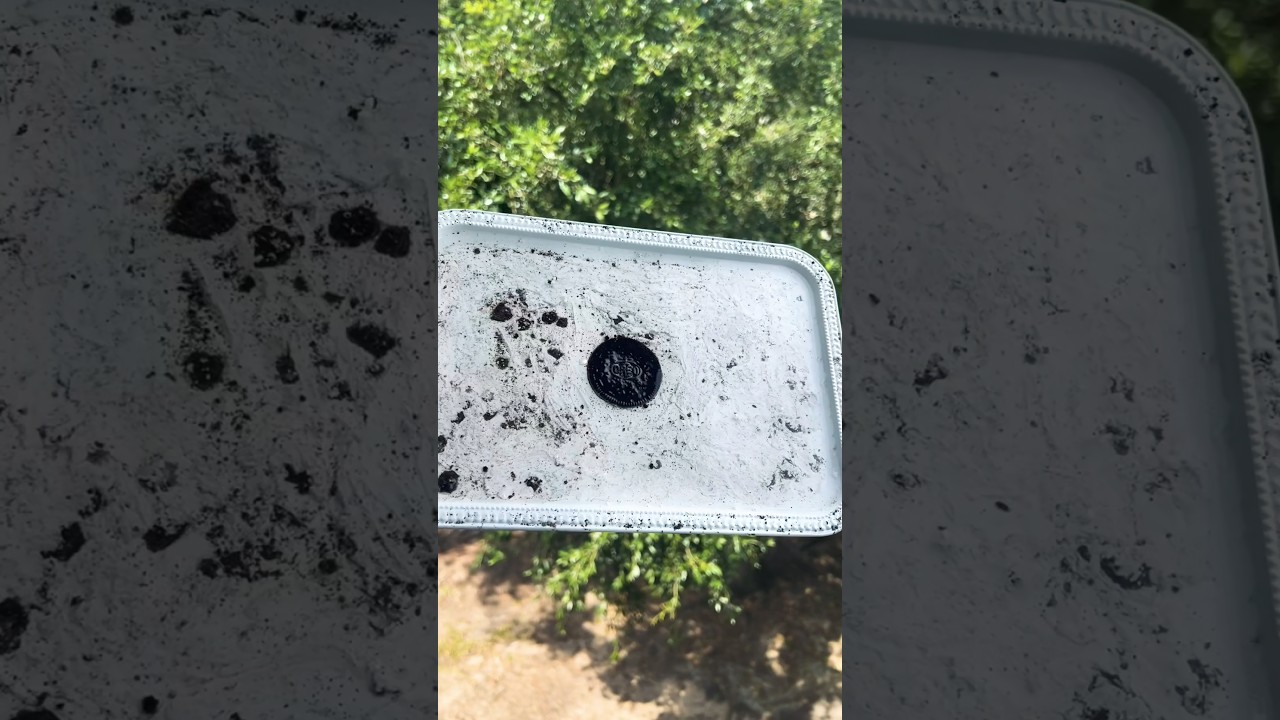 🍦🍪Munchiez Art | Cookies And Cream 11inch Rolling Tray Now Available. #resinpour #foodart  #asmr