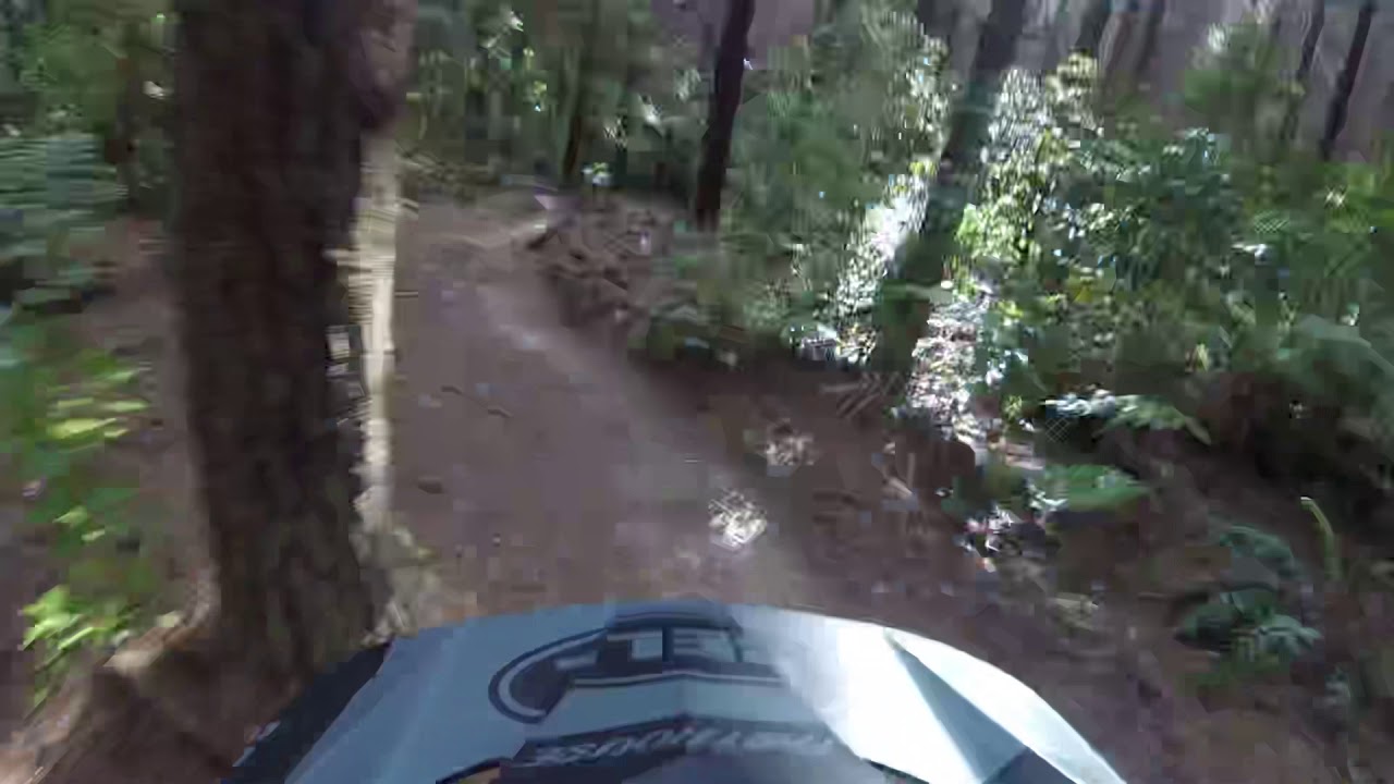 Riverhead MTB Blazing Saddles