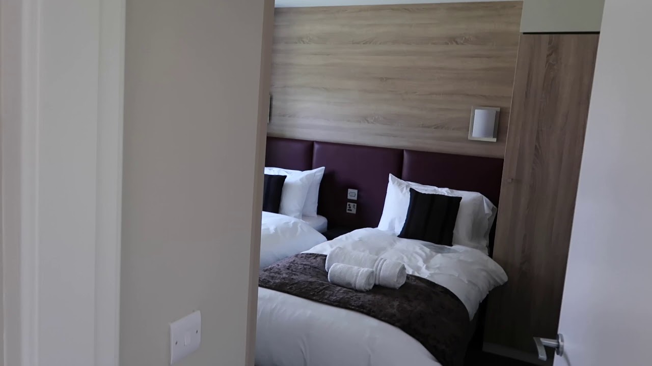 Center Parcs Longford Forest 2 Bedroom Executive Lodge Pine 715
