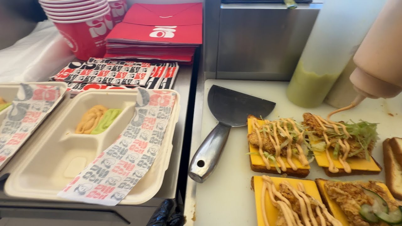 POV: You’re the Only Cook During a Rush 👨‍🍳