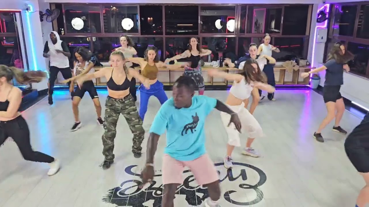 Papaouta - Afro Soul ( Dance Challenge )