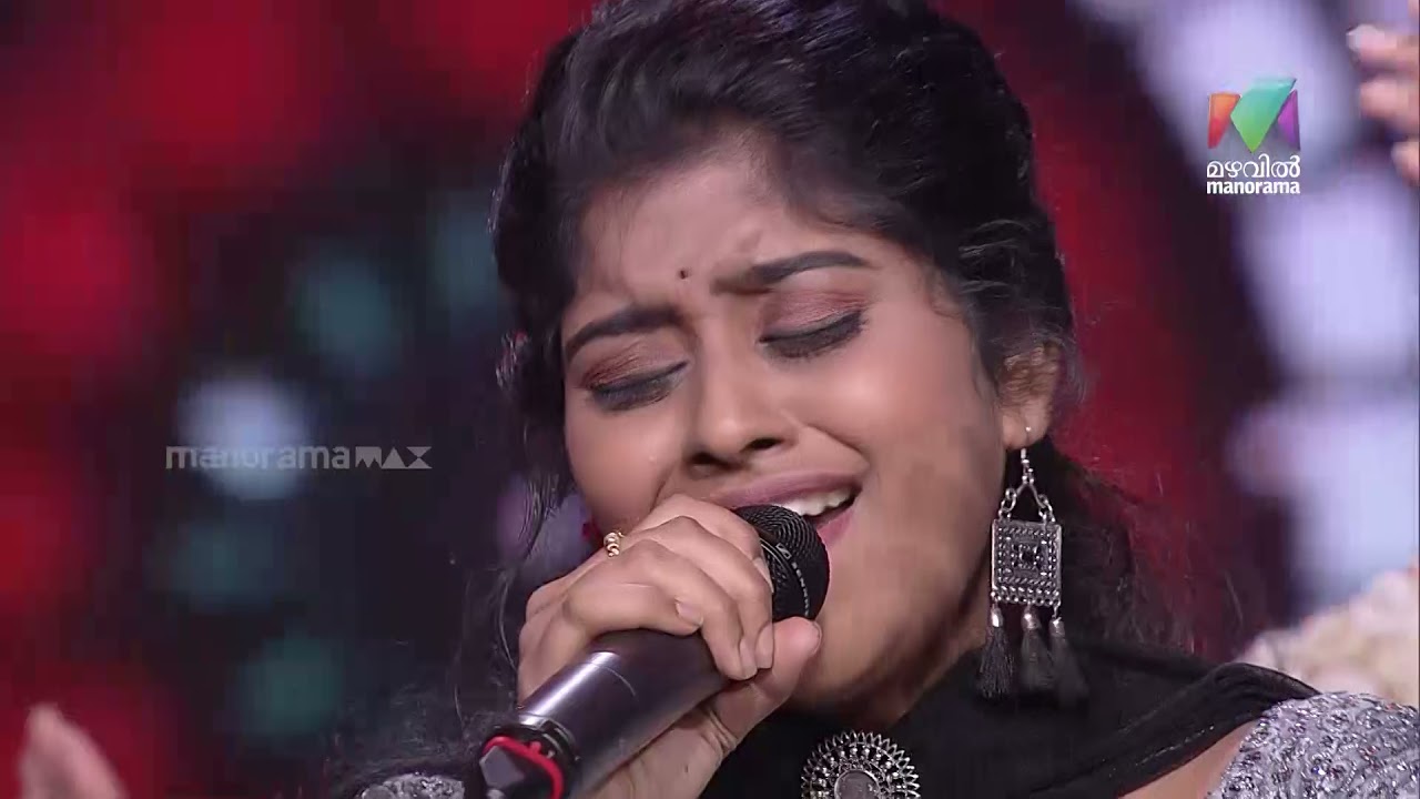 ഗ്രാൻഡ് ഫിനാലെ വേദിയിൽ ഒരു സ്റ്റണിങ് പെർഫോമൻസുമായി ശ്രീലക്ഷ്മി ! |  Super 4 Juniors & Seniors