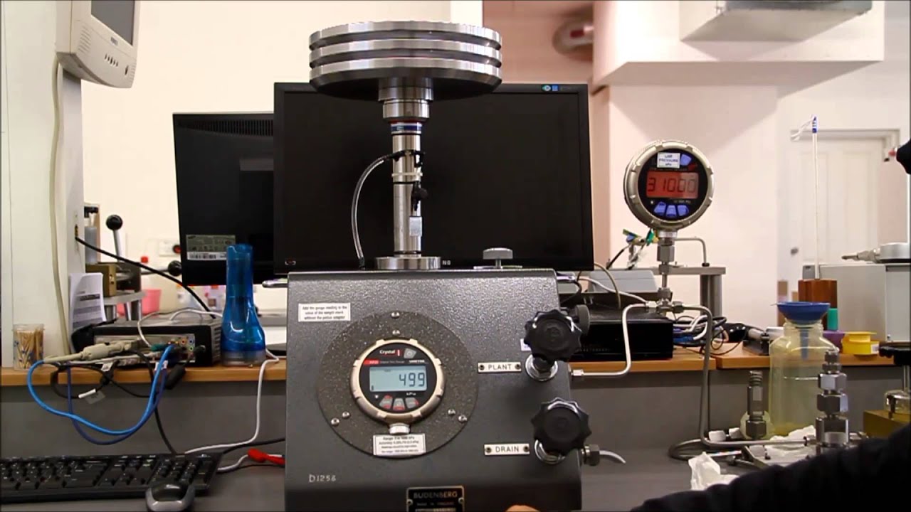 DH-Budenberg Model 80 Pipeline Tester with Crystal XP2i Indicator