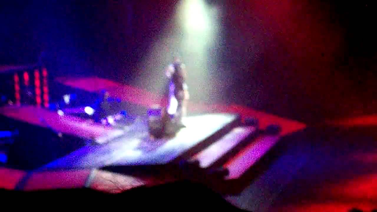 OMG TOUR Usher in Philly- Trading Places