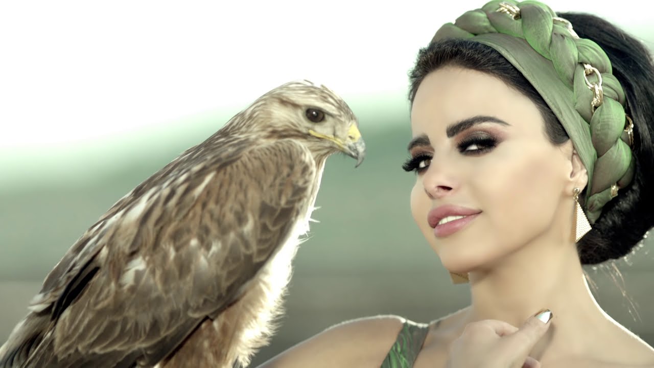 Layal Abboud - Khashkhash Hadid El Mohra (Official Music Video) | ليال عبود - خشخش حديد المهرة