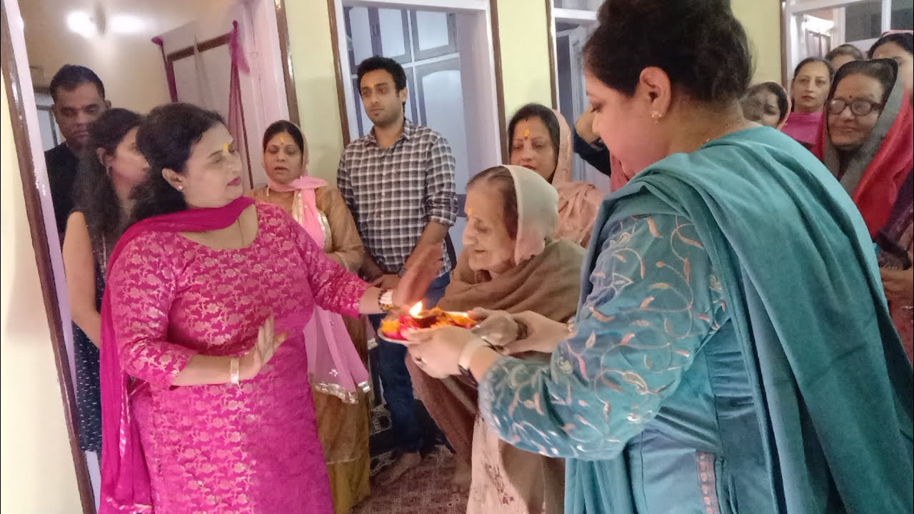 90 साल की उम्र में गुरु नाम की इतनी मस्ती की बड़े बड़ों को पीछे छोड़ दिया आंटी जी ने 🙏
