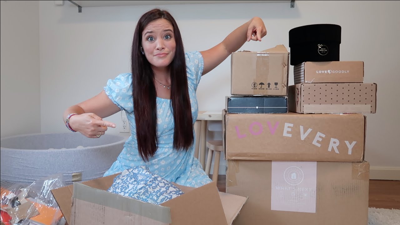 ОБШИРНЫЙ ЕЖЕМЕСЯЧНЫЙ ОБЗОР РАСПАКОВКИ | Магазины Disney. Decorated. Boxycharm. Lovevery. Love Goo...