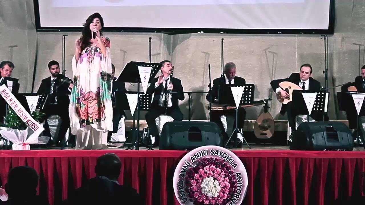 Elif Güreşçi - Kurumuş topraklar gibiyim öyle unutulmuş öyle yoksun