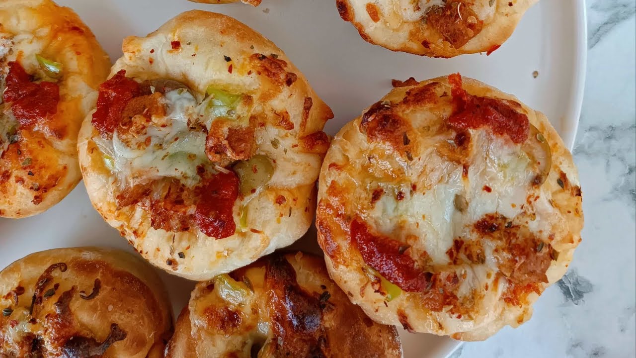 Mini Pizza Cups | Perfect for Back To School! 🍕🧁🤤