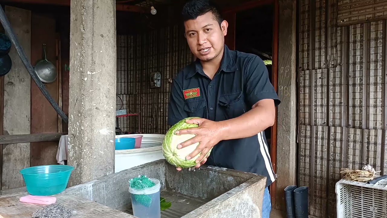 Sorprendimos a mis papás Marcelina y Nico con un rico guiso, me ayuda