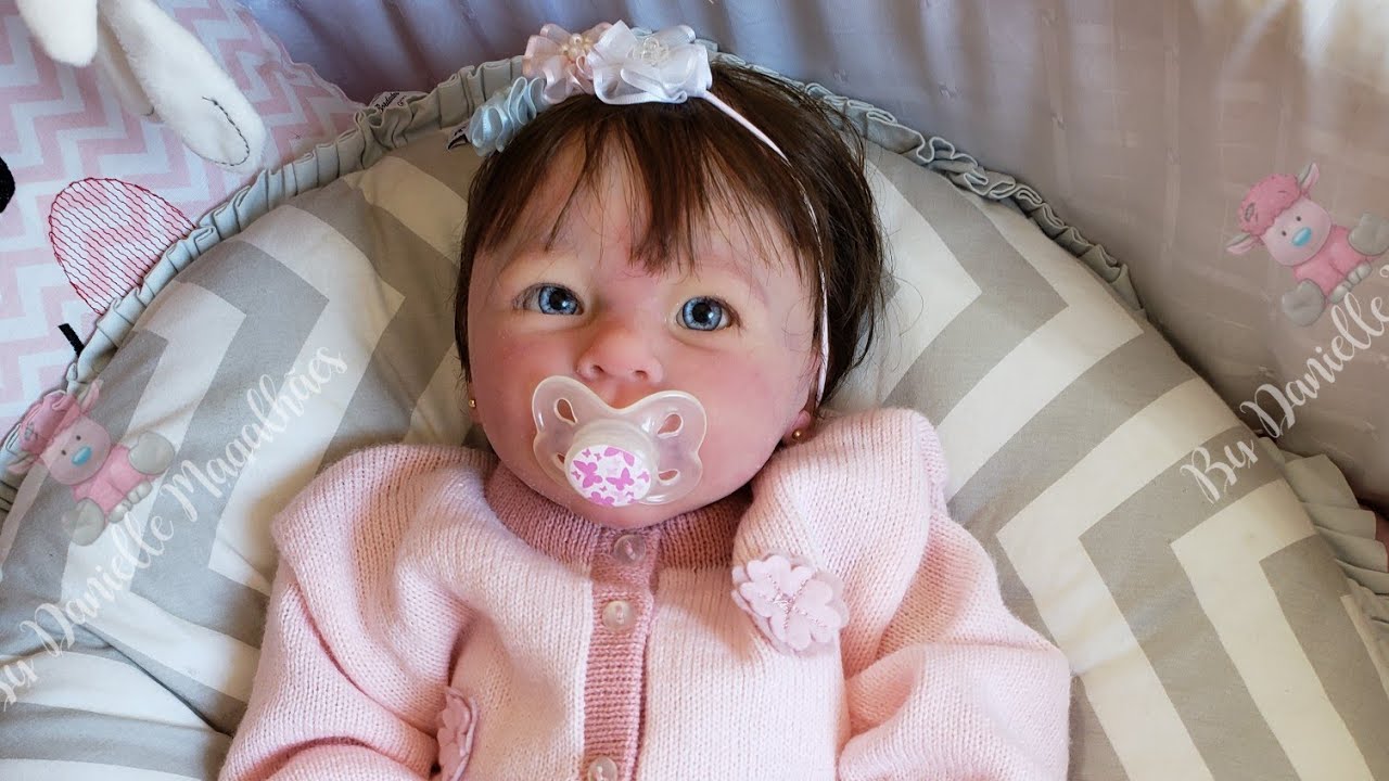 Vamos dar banho e trocar uma Linda Bebêzinha? :)