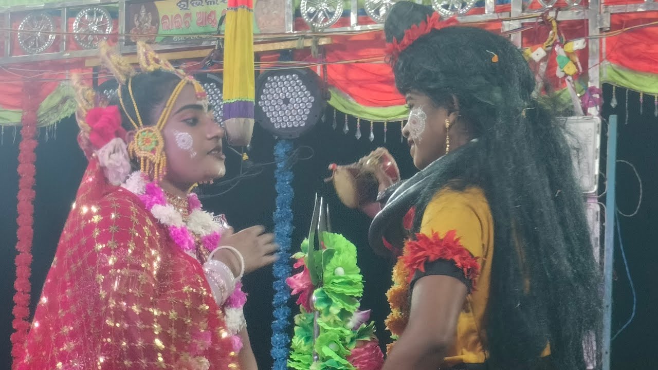  ଭାଇରାଲ ଚାମେଲି ମିସ୍ ମାମା ଓ ଚିନୁ ଧୋବଣୀ ଙ୍କ ଶିବ ପାର୍ବତୀ ରୋଲ୍, ବାଳିକା ରାମ ନାଟକ କରଡ଼ା ପଲ୍ଲୀ 