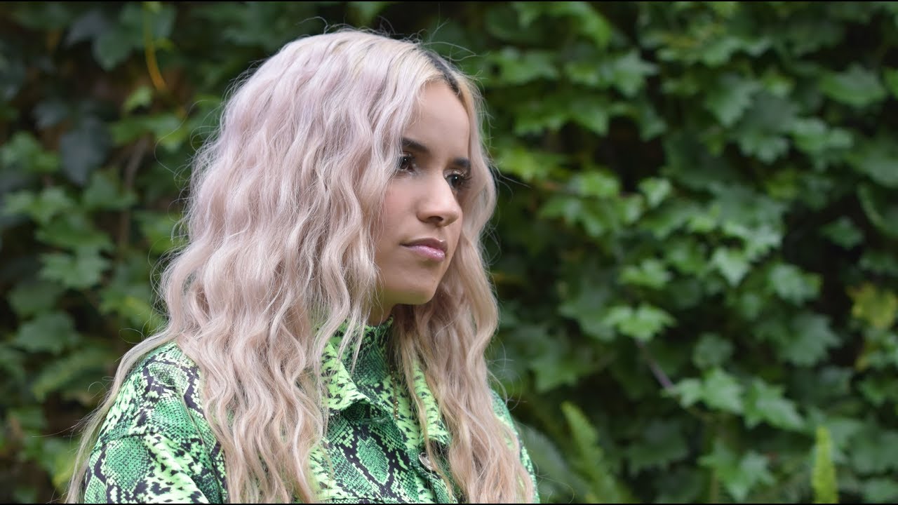 Pedrina - Cari&ntilde;ito, Boquita de Caramelo y Ojitos Hechiceros (Sof&aacute; Sessions, Especial de Navidad)