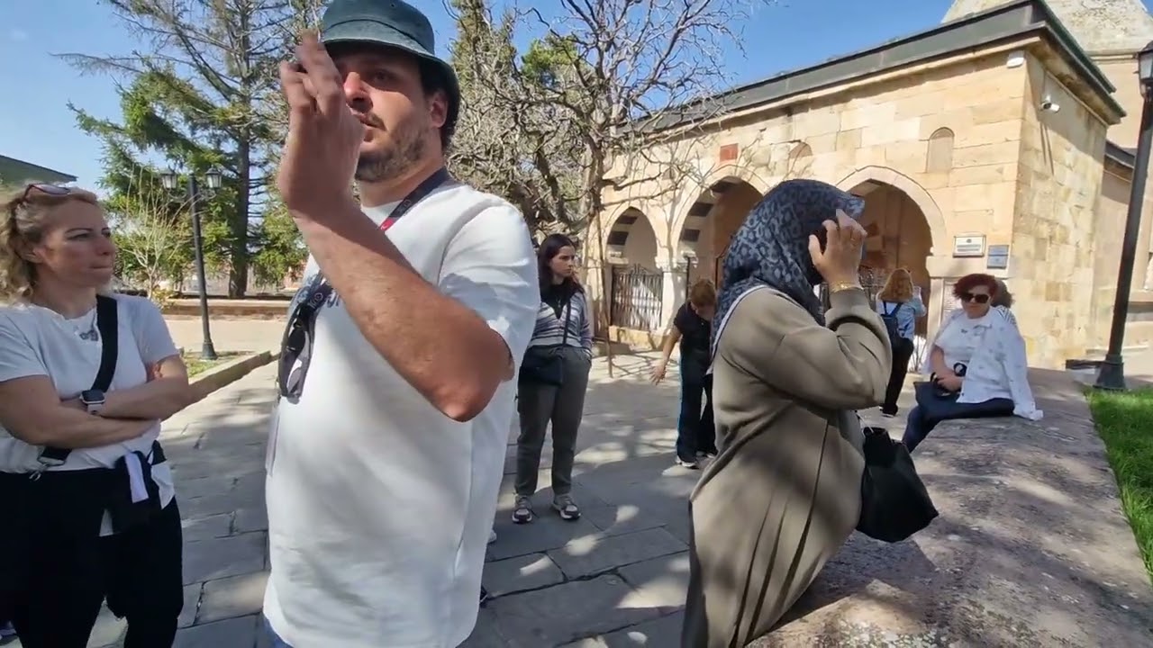 Hacı Bektaş Veli Müzesi (2) Osmanlı mezar taşları