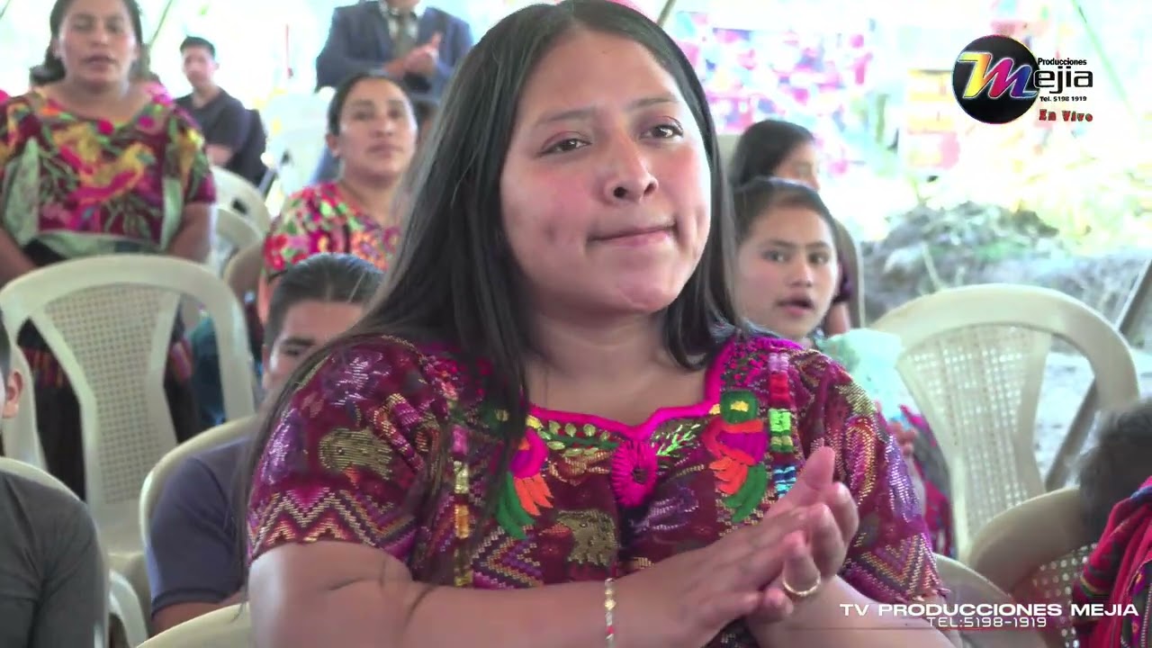 Carlos Santos y su grupo Obreros de Jesús/Desde Sector Chitic de Aldea El Boquerón Joyabaj